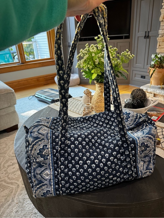 Vera Bradley Handbags - Vera Bradley Quilted Navy Paisley Tote Bag